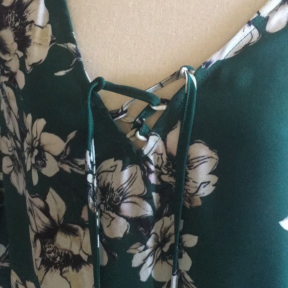 Sanctuary Bell Sleeve Blouse Size L - Picture 2 of 7